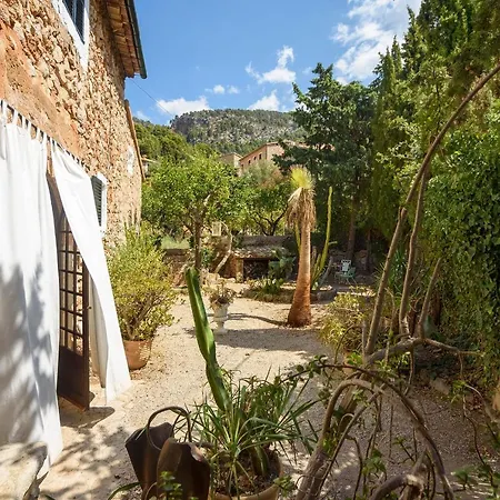 Can Antuna Villa