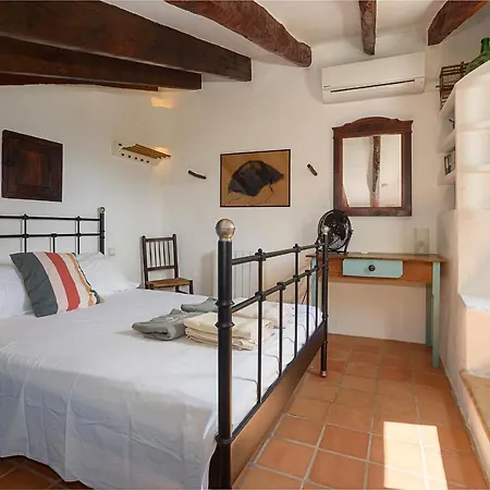 Villa Can Antuna *