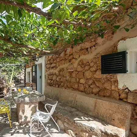 Can Antuna Villa *